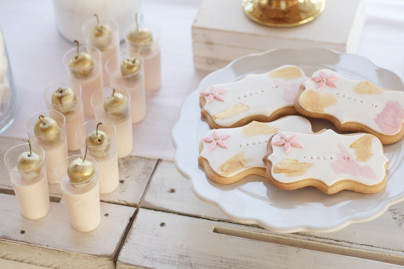 Mesas de postres para fiesta playera de cumpleaños