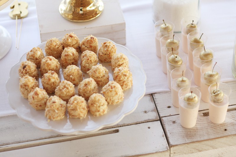 Mesas de postres para fiesta playera de cumpleaños