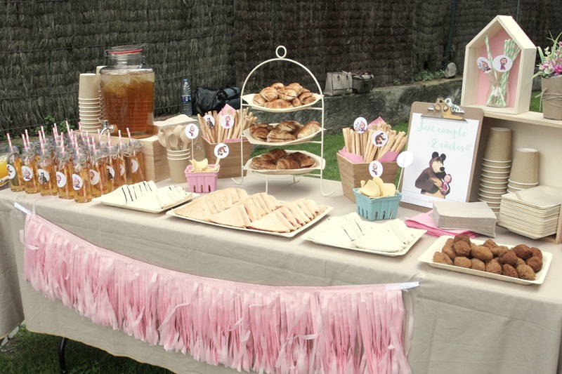 catering-fiesta-jardin-masha-y-el-oso