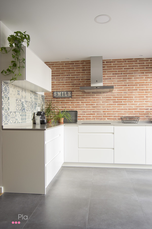 antes_despues_cocina_reforma_integral_casamya_ana_interiorismo_decoracion_5