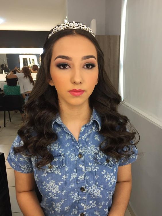 Maquillaje sencillo para quince años