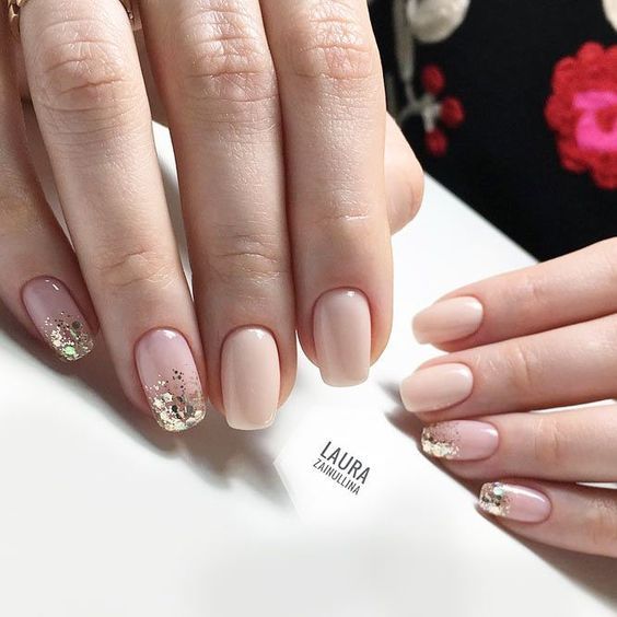 Uñas sencillas para quince años