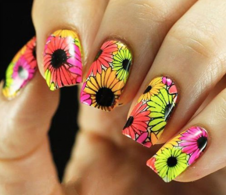 uñas girasol 