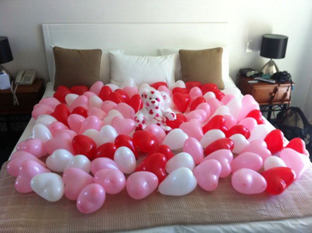 Idea para decorar una habitación romántica en San Valentín para tu pareja